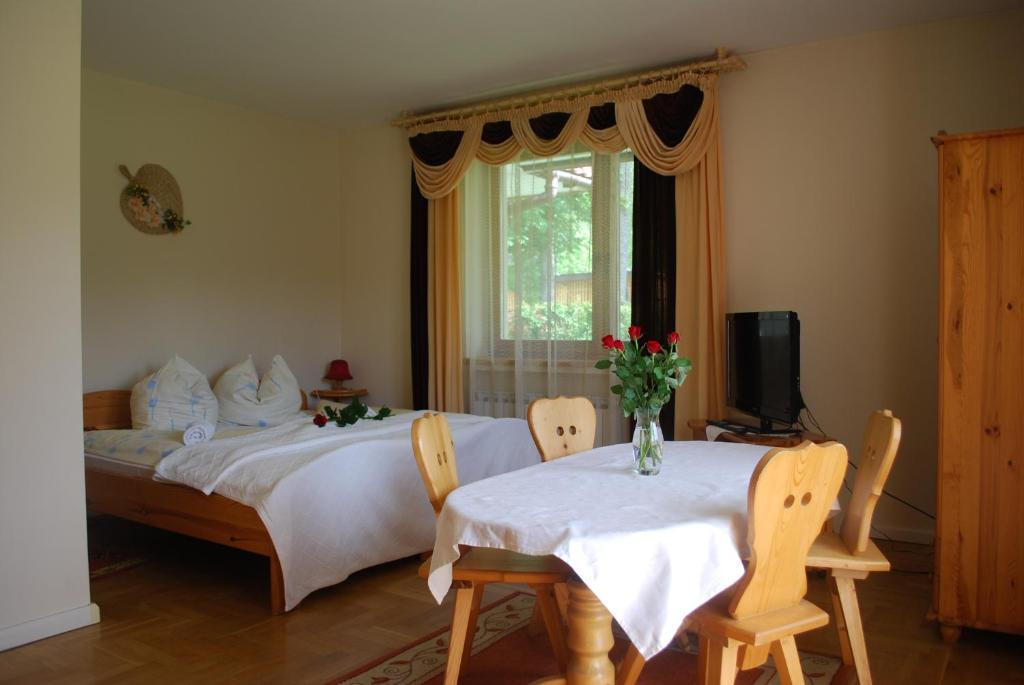 Bialy Dworek Zakopane Chambre photo